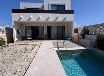fde61d3ce7601fc68533095c4e673c9034fc37d52d7a4f15412d7edfb56a8006 · Casa en Venta en La Playa