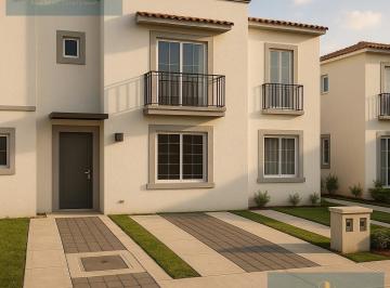 Casa · 144m² · 4 Recámaras · 2 Estacionamientos · Casa en Venta Fraccionamiento Puerta Verona, Queretaro