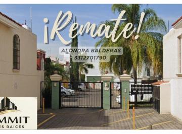 Casa en condominio de 3 habitaciones, Zapopan · Casa en Remate Bancario Residencial del Valle Zapopan Jalisco