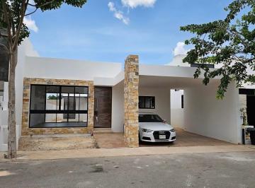 Casa · 189m² · 3 Recámaras · 2 Estacionamientos · Casa en Venta en Mérida, Lunare Cholul, 1 Planta