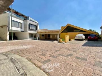 Departamento · 420m² · 4 Recámaras · 4 Estacionamientos · Departamento en Bosques de Las Lomas con 4 Recámaras, Id:.
