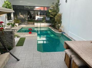 Casa de 3 habitaciones, Naucalpan de Juárez · Renta Casa Remodelada con Alberca Privada Climatizada | Paseos del Bosque | También en Venta