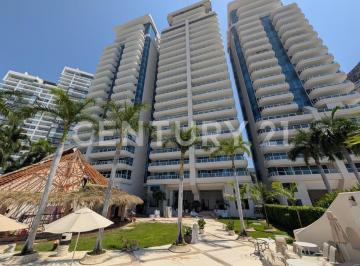 Departamento · 560m² · 6 Recámaras · 4 Estacionamientos · Oportunidad en La Jolla, Acapulco | 560 m² Frente a La Bahía Para Personalizar