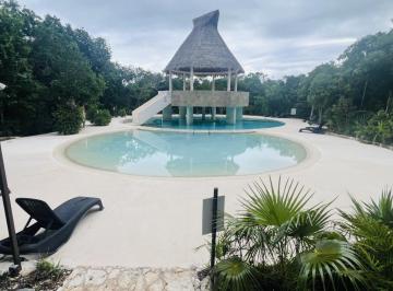 Terreno / Lote · 171m² · Terreno en Venta con Amenidades a 5 Minutos de La Playa de Puerto Morelos.