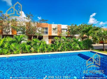 Casa en condominio de 3 habitaciones, Benito Juárez · Cancun Casa en Renta con Paneles Solares Zona Prol. La Luna