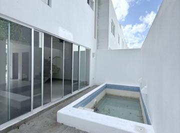 Casa de 3 habitaciones, Benito Juárez · Casa Oportunidad 3 Recámaras en Venta en Arbolada con Alberca