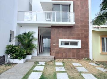 Casa de 3 habitaciones, Benito Juárez · Casa Oportunidad 3 Recámaras en Venta en Arbolada con Alberca