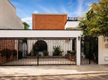 Casa de 3 habitaciones, Saltillo · En Venta Casa en La Aurora con Recámara en Planta Baja y Frente a Área Verde
