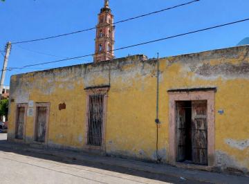 Casa · 335m² · 5 Recámaras · Casa en Venta en Aldama - (4)