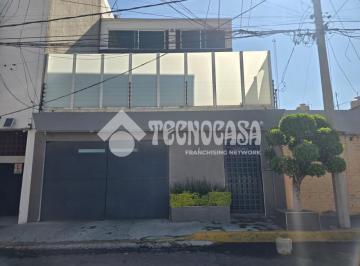 Foto · Casa - Venta