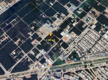 Terreno / Lote · 2500m² · Terreno en Cancun/ Prol. La Luna