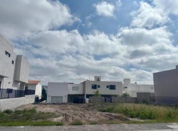 Terreno / Lote · 303m² · Terreno en Venta en La Vista Residencial Queretaro