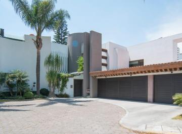 Casa · 794m² · 5 Recámaras · Casa en Venta en Jardines de Zavaleta, Pue.
