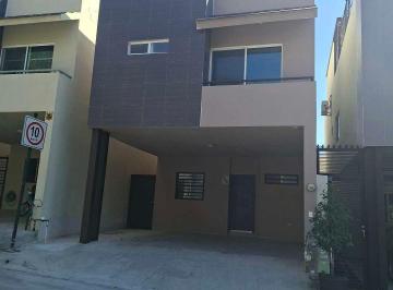 Casa · 225m² · 3 Recámaras · 2 Estacionamientos · Lgm Casa Renta Paseo del Vergel