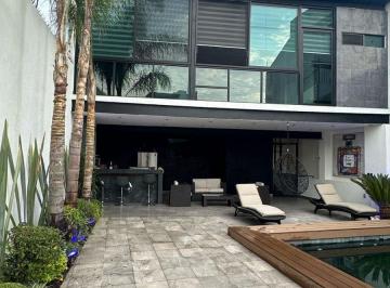 Casa de 2 habitaciones, Cuernavaca · ¡Casa Tipo Loft con Elevador Al Norte de Cuernavaca!