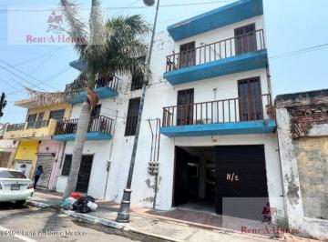 Edificio · 1386m² · 14 Estacionamientos · Edificio Residencial en Venta en Veracruz, Veracruz Centro Nc. 24 - 4582