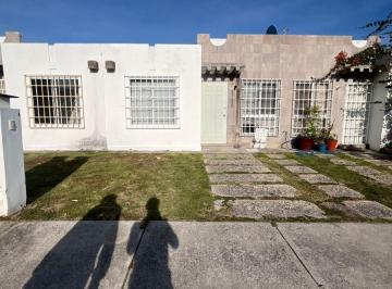 Casa en condominio de 2 habitaciones, Querétaro · Casa de Una Planta, 2 Recamaras un Baño, Sala de Tv, Viñedos