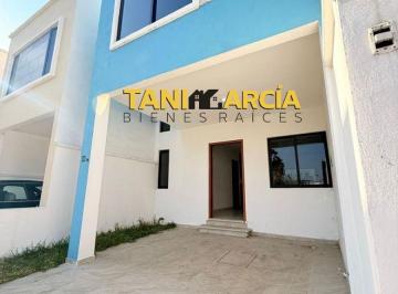 Casa de 2 habitaciones, Fortín · Vendo Casa Nueva en Fortín Zona Calzada Morelos Cerca de Plaza Shangrila!