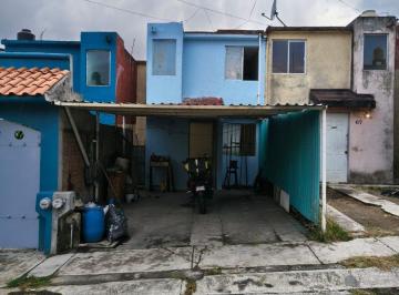 Casa de 2 habitaciones, Tarímbaro · Casa en Venta en Real Erandeni