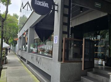 Local comercial · 137m² · Excelente Local en Juárez con Alto Techo y Licencia de Alcohol