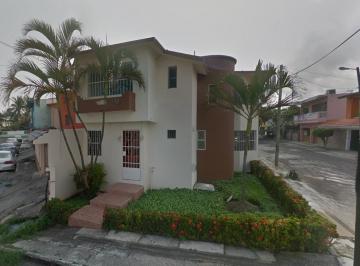 Casa de 4 habitaciones, Veracruz · Hermosa Casa en Venta en Veracruz! Remate