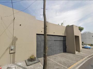 Casa de 5 habitaciones, Alvaro Obregón · Casa en Venta en Jardines del Pedregal con 738 m² de Superficie de Terreno, 5 Recámaras