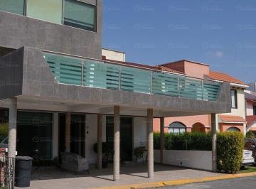 b86640295f11ed686393cce3b97c89dd85c69a3738ed3d476477e7381d35a650 · Casa en Venta en Toluca (450 M&sup2;)