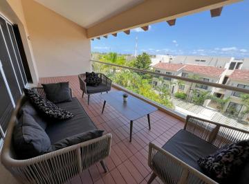 Departamento · 243m² · 3 Recámaras · 1 Estacionamiento · Departamento en Puerto Aventuras