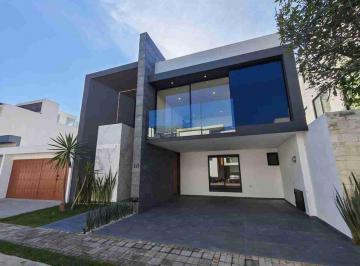 Casa · 200m² · 3 Recámaras · Casa en Venta en Lomas de Angelópolis