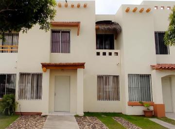 Casa de 3 habitaciones, Manzanillo · Casa en Residencial Villa del Mar, Manzanillo Colima!