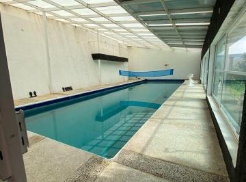 Casa de 7 habitaciones, Zapopan · Venta de Casa de Super Oportunidad en Pinar de La Venta