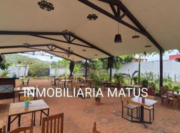 Terreno / Lote · 2000m² · 4 Recámaras · 30 Estacionamientos · Inmueble Comercial en Renta en Oaxaca
