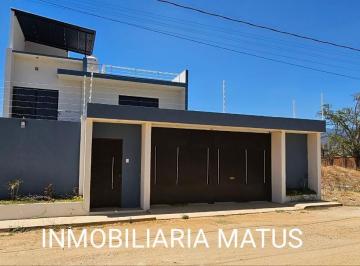 Casa · 325m² · 4 Recámaras · 4 Estacionamientos · Casa Nueva en Venta en Tlalixtac