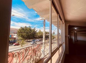 Local comercial · 260m² · Se Renta Local en Simbolos Patrios