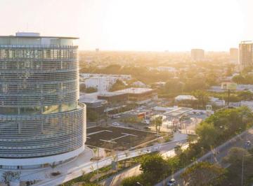 Oficina · 73m² · 2 Estacionamientos · Oficina en Venta en Periférico de Mérida