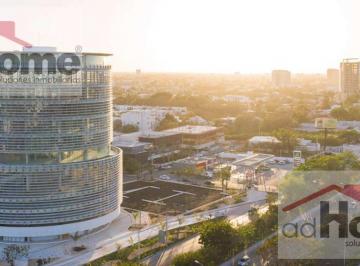 Oficina · 73m² · 2 Estacionamientos · Oficina en Venta en Periférico de Mérida