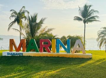Departamento · 86m² · 2 Recámaras · 2 Estacionamientos · Venta de Departamento en Marina Diamante Acapulco con Alberca, Jardines, Laguna, Cilclopista - Prime