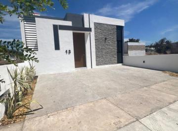 Casa de 3 habitaciones, Colima · Venta Casa en Catania Residencial en Zona Norte Colima 3 Rec, 2 Baños en un Terreno de 189 m²