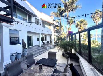 Casa de 4 habitaciones, Ensenada · Casa en Renta | Exclusiva Frente Al Mar | Zona Playitas, Ensenada