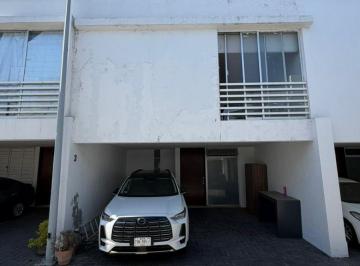 Casa en condominio de 3 habitaciones, Zapopan · Casa en Venta en Nuevo México