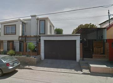 Casa de 3 habitaciones, Mexicali · Casa de Recuperacion Bancaria
