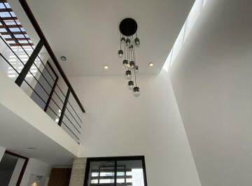 Casa · 180m² · 4 Recámaras · 2 Estacionamientos · Hermosa Casa Nueva en Venta en El Refugio Habitacion en Pb