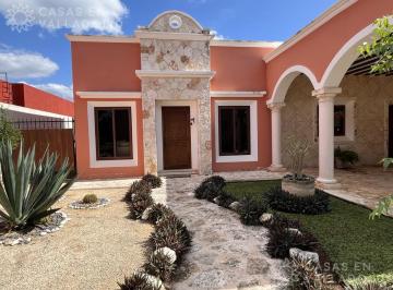 Casa · 217m² · 3 Recámaras · 2 Estacionamientos · Casa en Venta en Valladolid, Súper Equipada