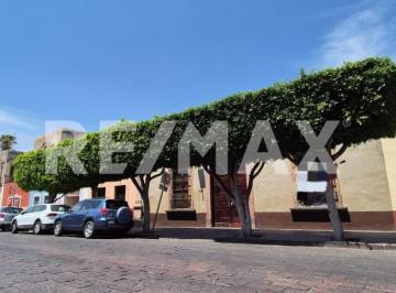 Casa de 5 habitaciones, Querétaro · Venta de Casona en Centro Historico Cerca del Templo de La Cruz