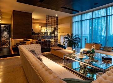 Casa en condominio · 942m² · 3 Recámaras · 5 Estacionamientos - HORIZONTES BIENES RAICES · Casa en Venta en Bosques de La Herradura