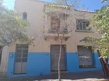 Bodega comercial · 150m² · 4 Recámaras · Departamento - Antonio Molina No.138