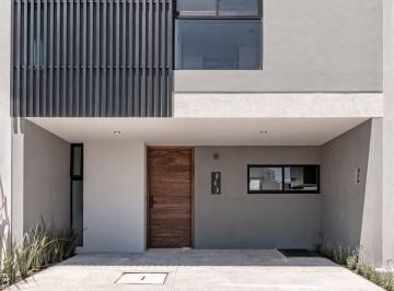 Casa · 145m² · 3 Recámaras · 2 Estacionamientos · Casa en Venta en Blvb Bosques de Santa Anita #2377