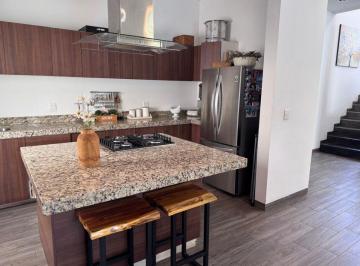 Casa de 3 habitaciones, Guanajuato · Casa con 702 m² Superficie de Terreno, 3 [Dorm.] en Venta Fraccionamiento Vista Cañada