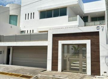 Casa de 4 habitaciones, Boca del Río · Casa en Venta Fracc. Costa de Oro, Boca del Rio.
