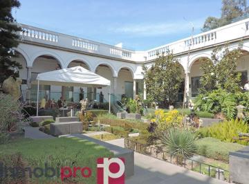 Local comercial · 25m² · 1 Estacionamiento · Local en Renta en San Angel en Plaza Villa San Jacinto